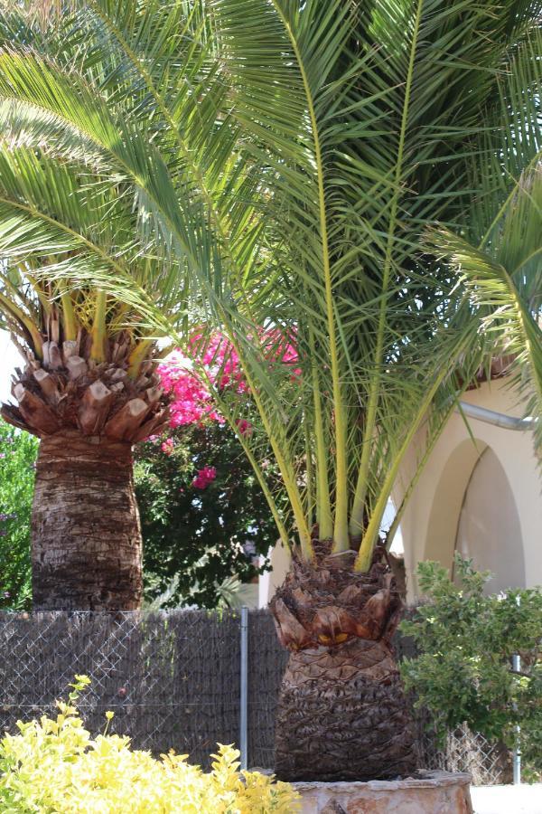 Casa Caliente Villa Santanyí Exteriör bild